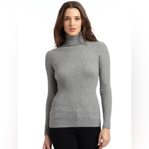 Gray turtle neck